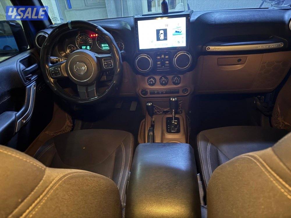 للبيع رانقلر موديل 2015 شرط الفحص ماشي 258303 لون ازرق7