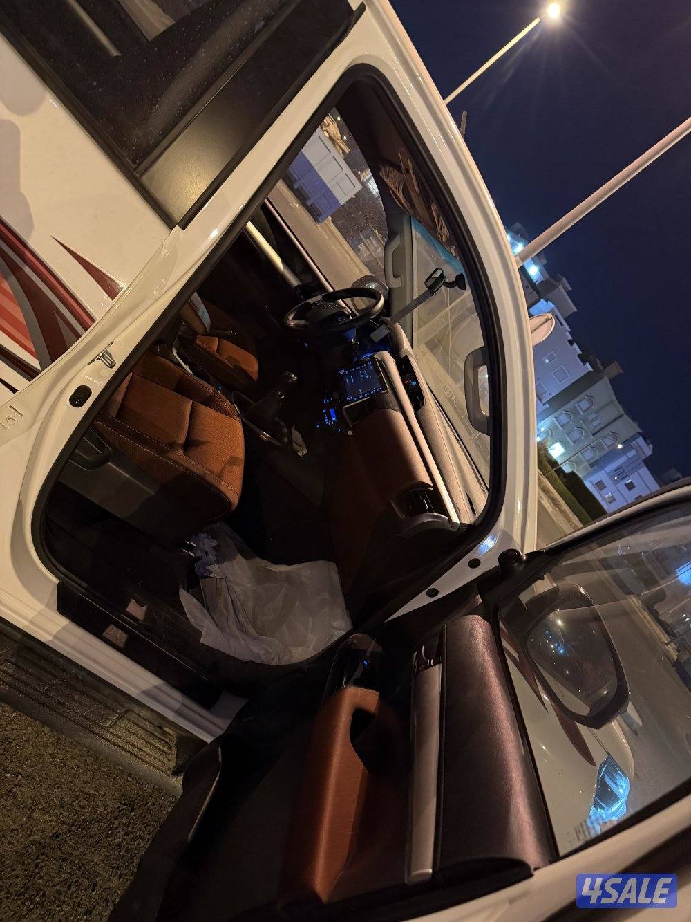 للبيع هايلكس 20234