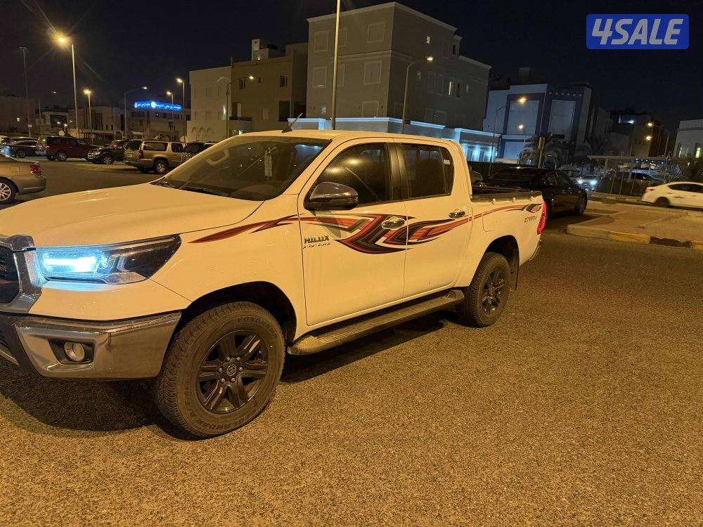 للبيع هايلكس 20238