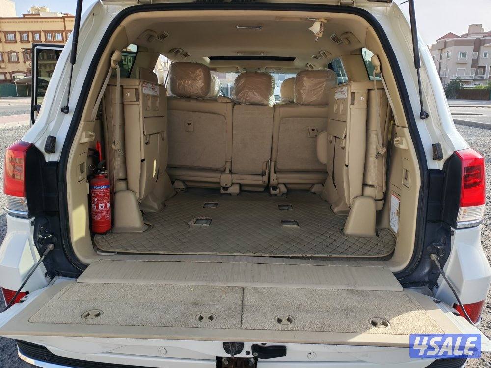 لاند كروزر, 2017  جلد الساير11