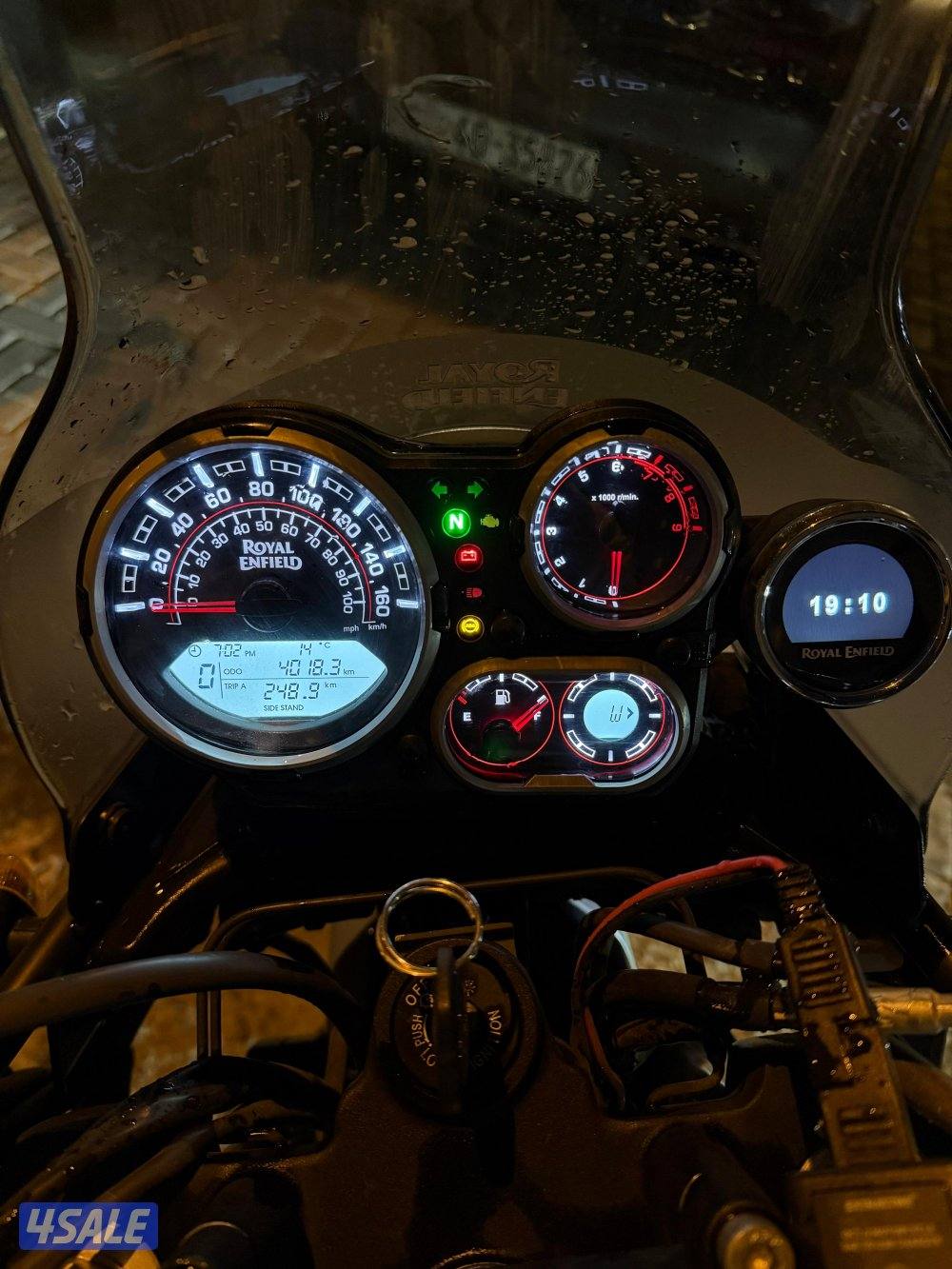 رويال انفيلد هيمالايان2