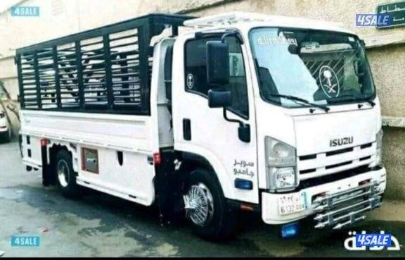 فني نقل خيام فك وتركيب جميع انواع الخيام خيام الصباح خيام الغانم ومركز0