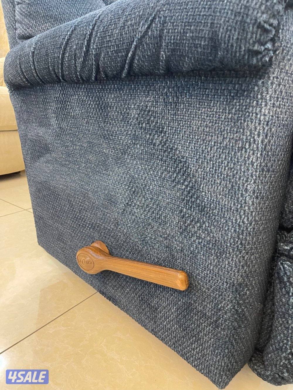 ليزي بوي الاصلي هزاز ويفرد استرخاء الاصلي في كحلي وفي بيج قوي جدا اصلي3