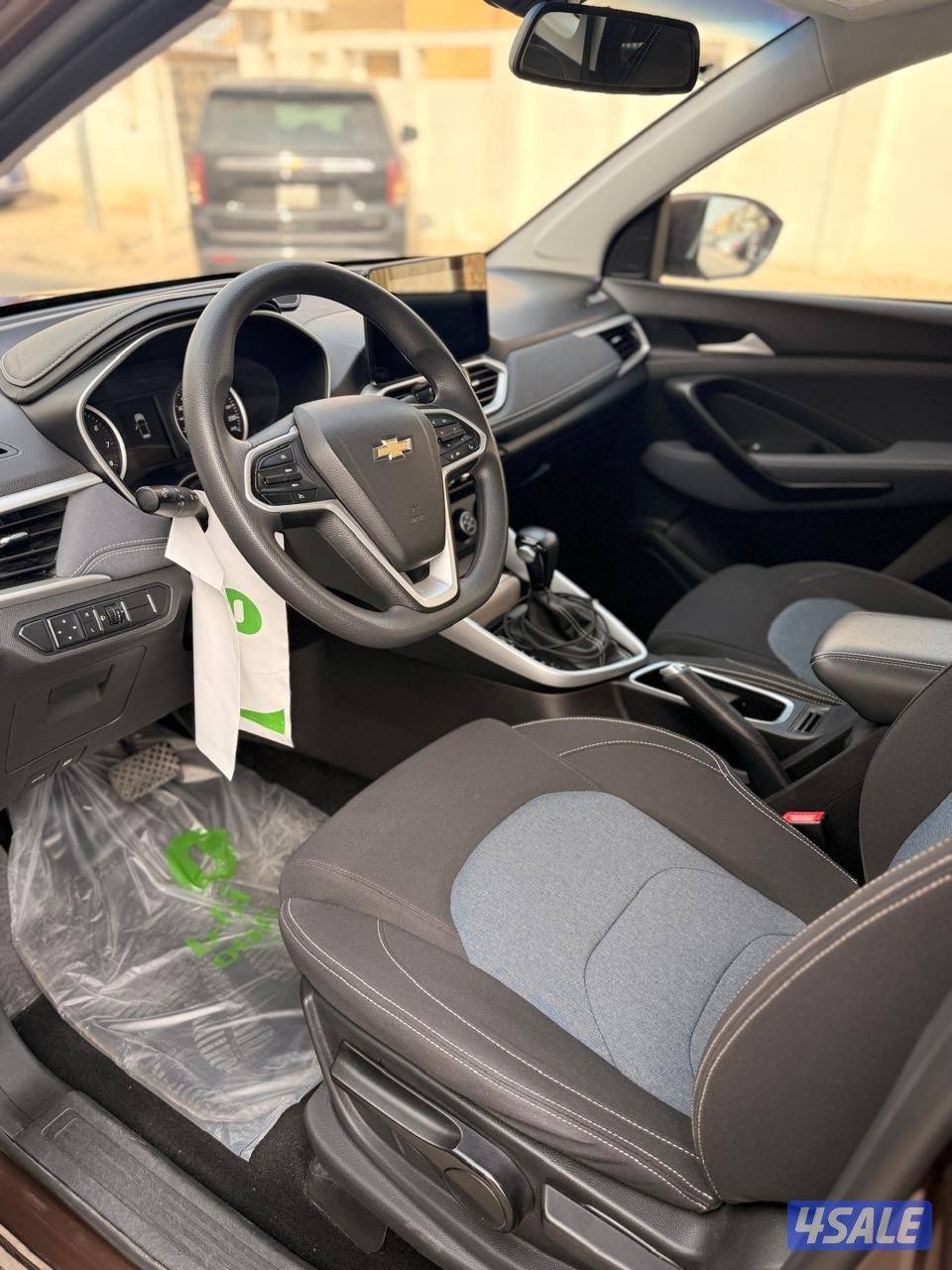 Chevrolet Captiva  7 seater compact SUV Auburn Brown color5