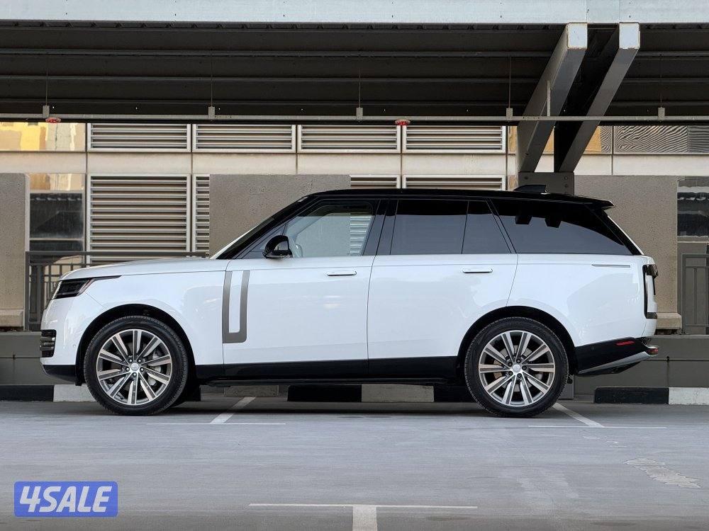 Range Rover P530 / 2023 / 41 mi / صبغ الوكالة2