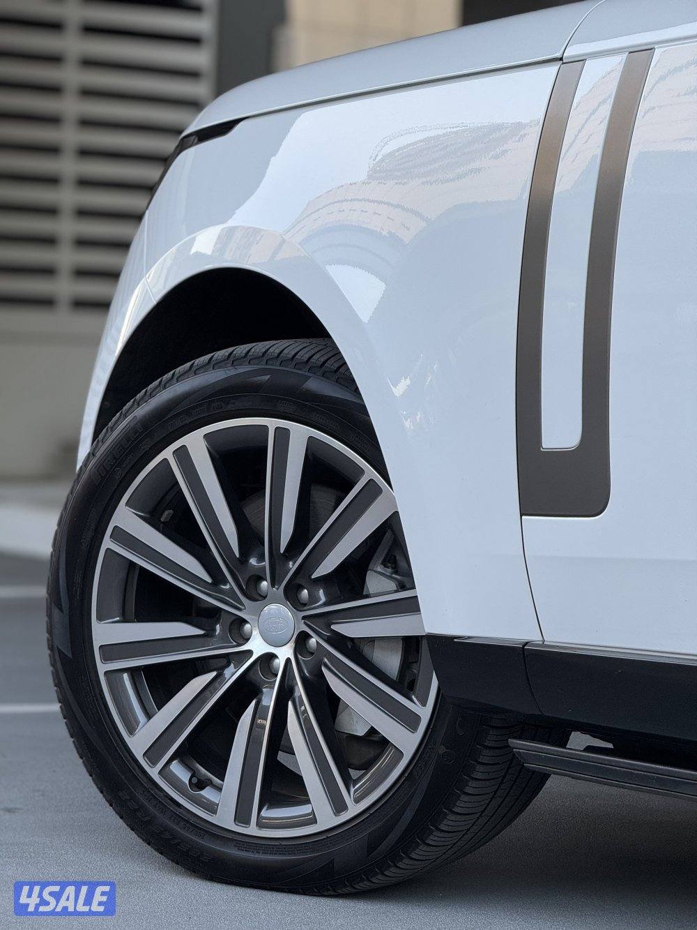 Range Rover P530 / 2023 / 41 mi / صبغ الوكالة3