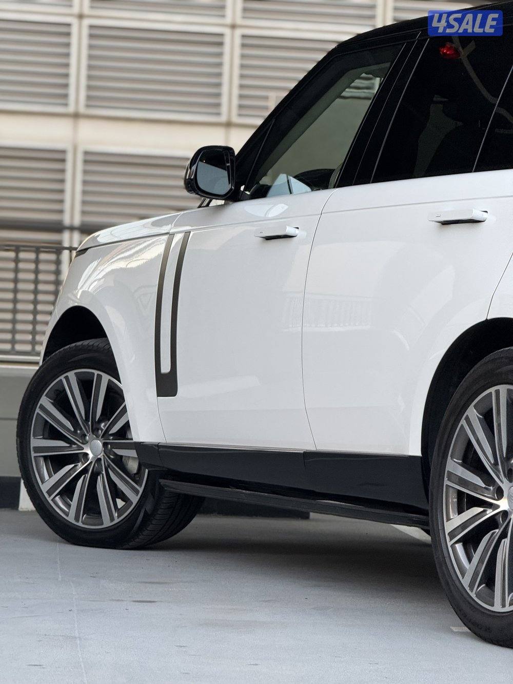 Range Rover P530 / 2023 / 41 mi / صبغ الوكالة4