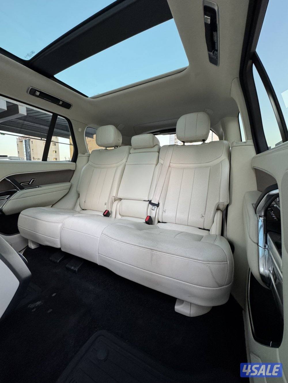 Range Rover P530 / 2023 / 41 mi / صبغ الوكالة6