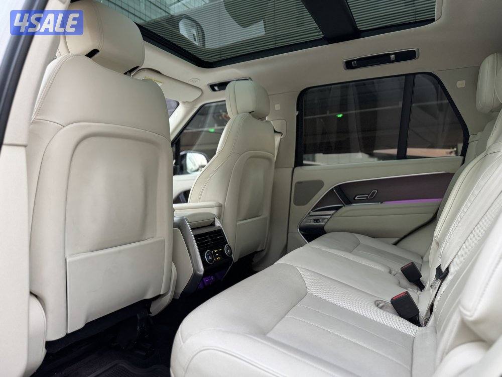 Range Rover P530 / 2023 / 41 mi / صبغ الوكالة7