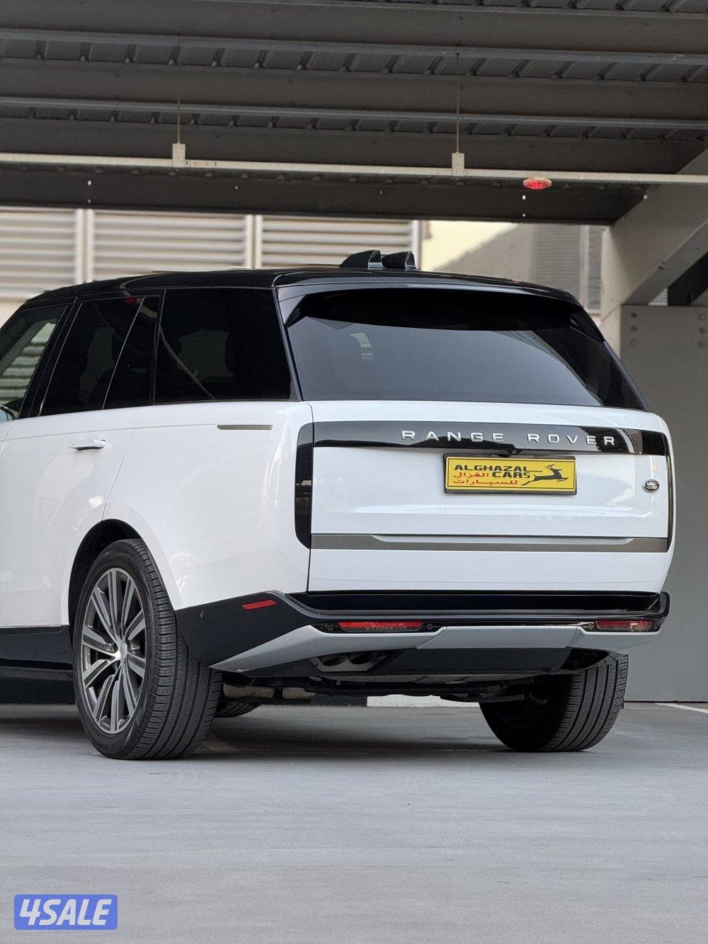 Range Rover P530 / 2023 / 41 mi / صبغ الوكالة15