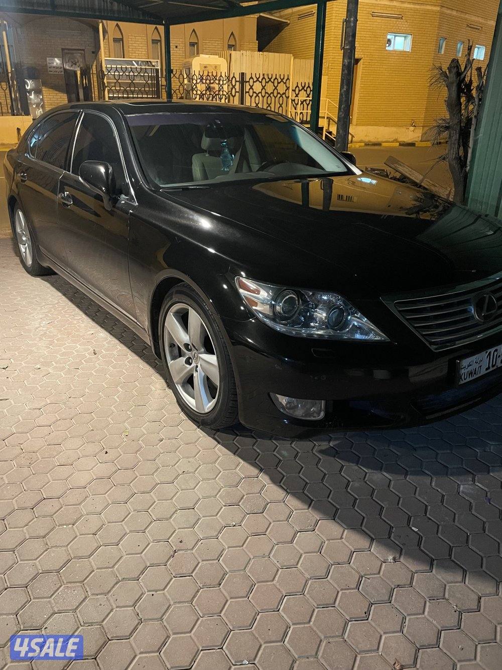 للبيع لكزس 20111