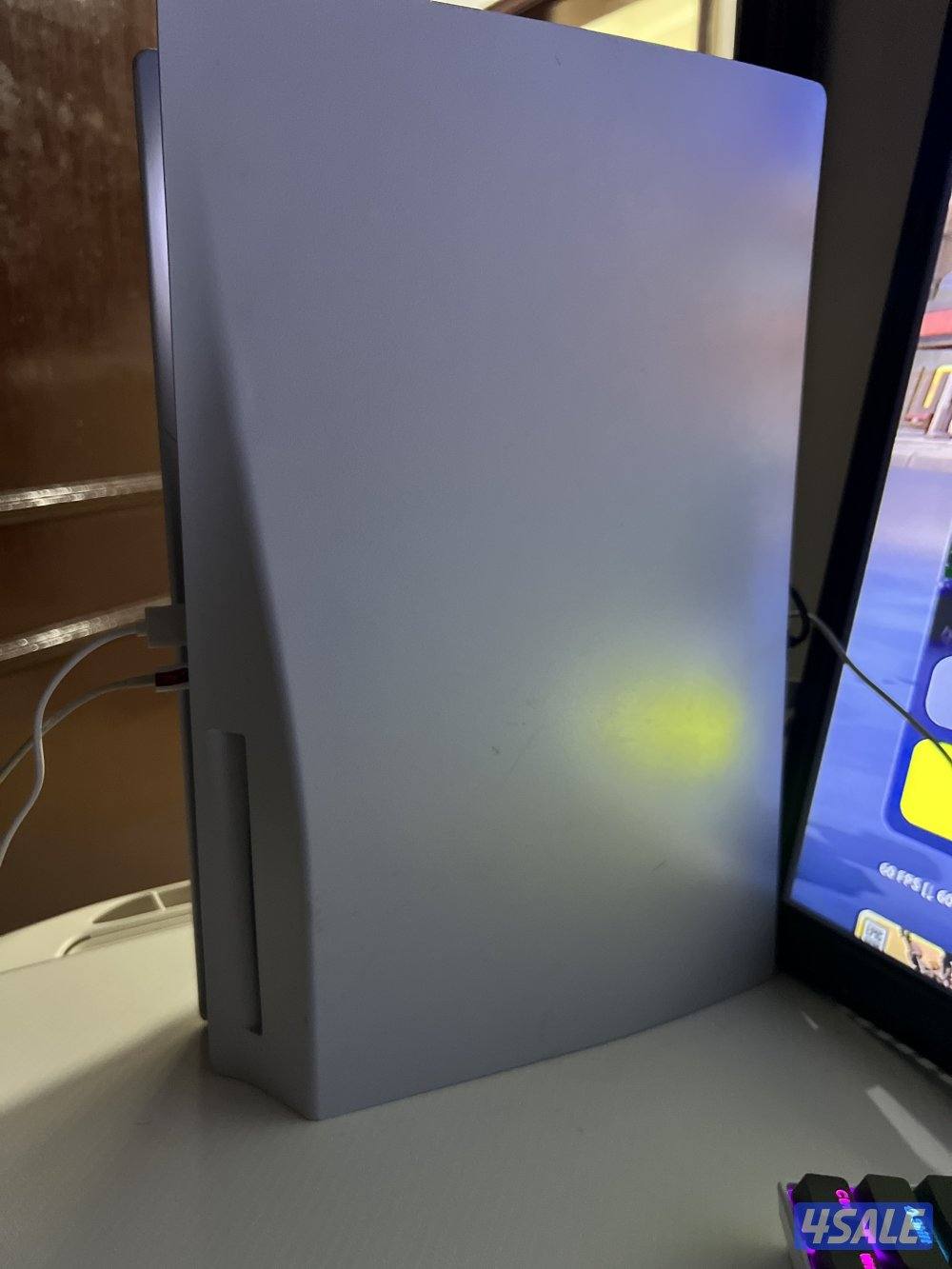 البلستيشن نضيف وتجي معه ماوس وكيبورد1