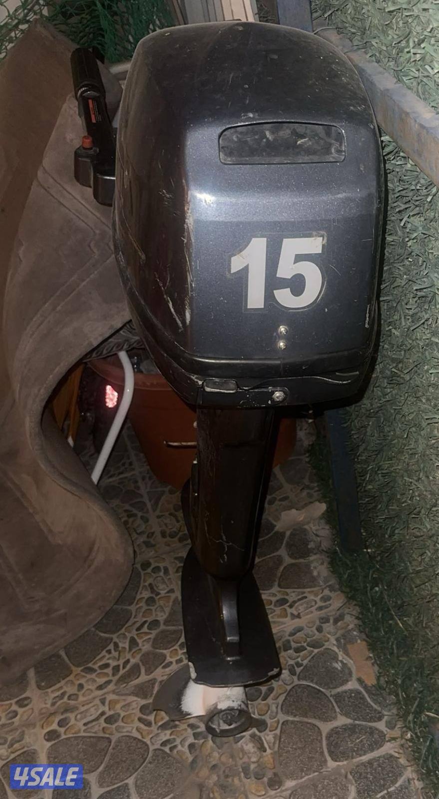 للبيع طراد اماراتي ٢٦ قدم7