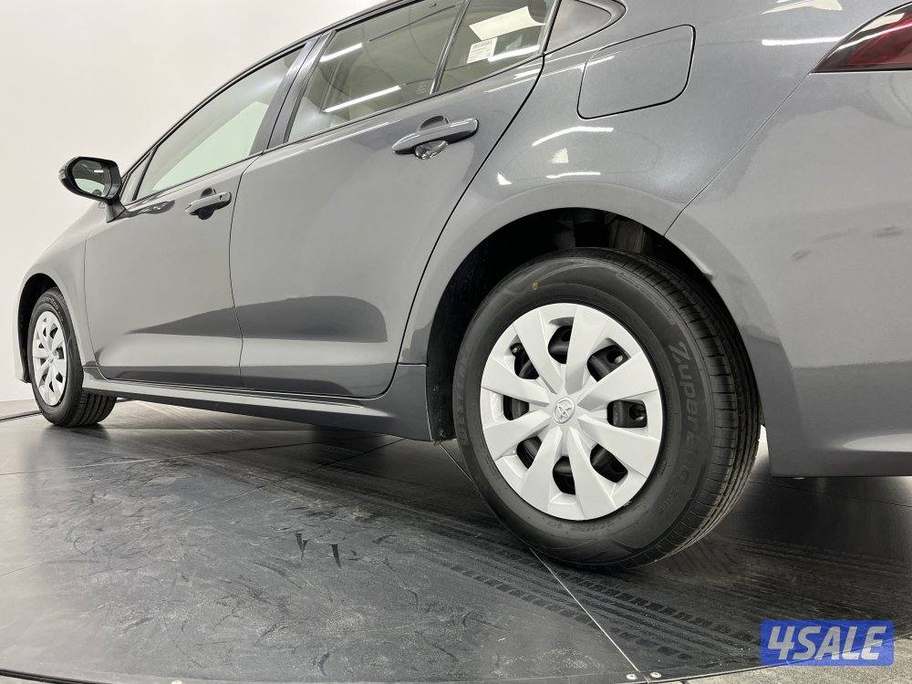 TOYOTA COROLLA 1.6L XLI STD OPTION9