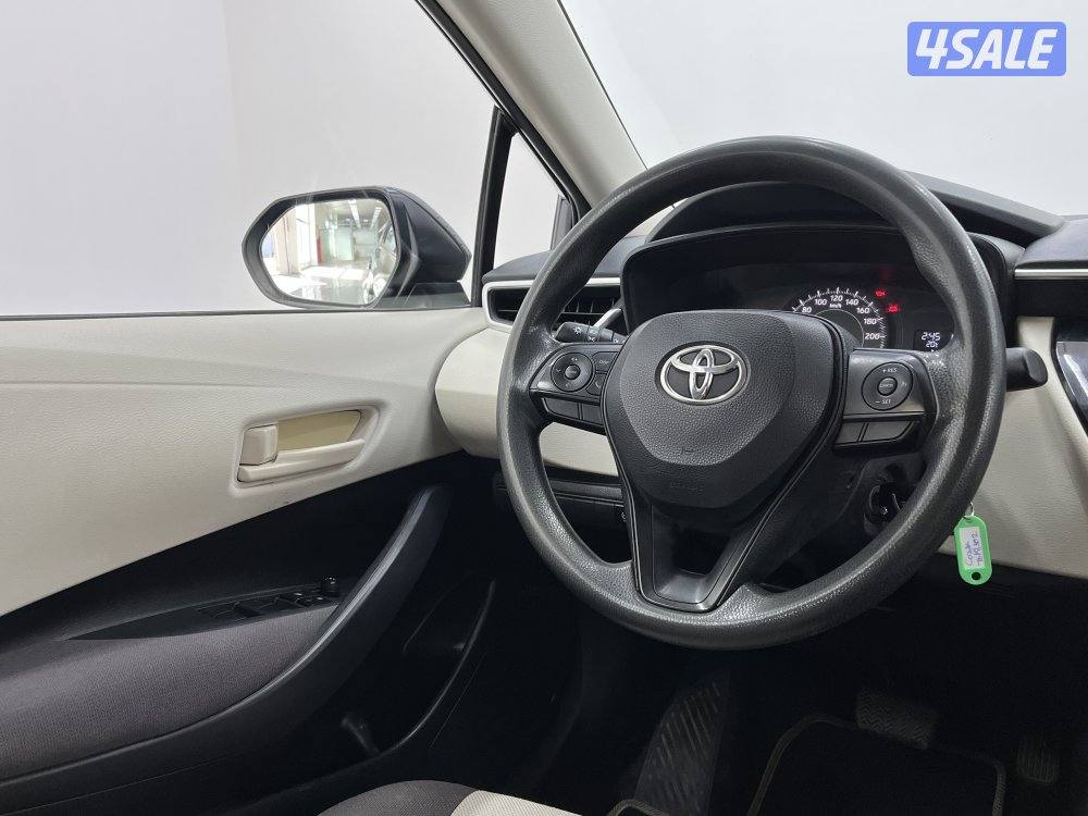 TOYOTA COROLLA 1.6L XLI STD OPTION12