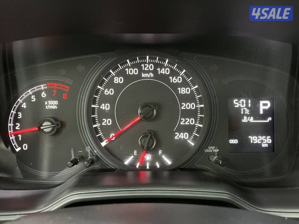 TOYOTA COROLLA 1.6L XLI STD OPTION6