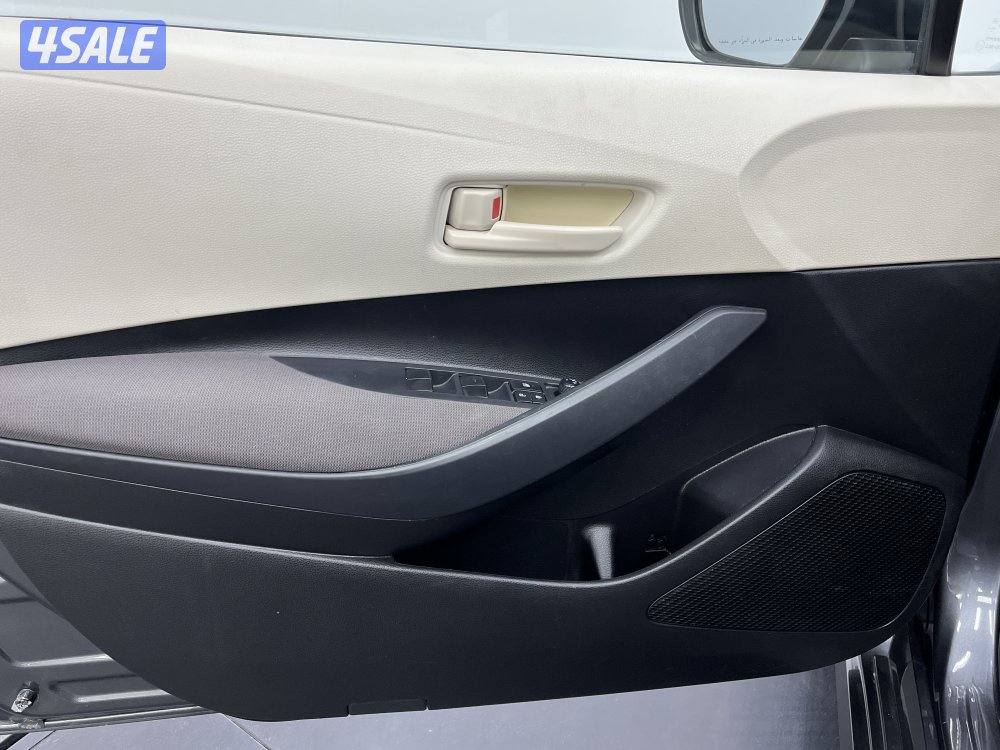 TOYOTA COROLLA 1.6L XLI STD OPTION10