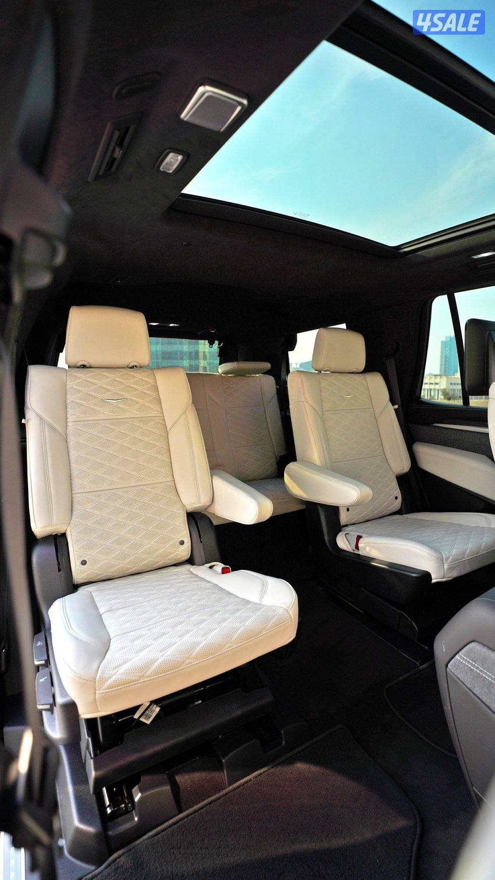 ❗️Cadillac / 2025 / Escalade V اصلي ❗️14