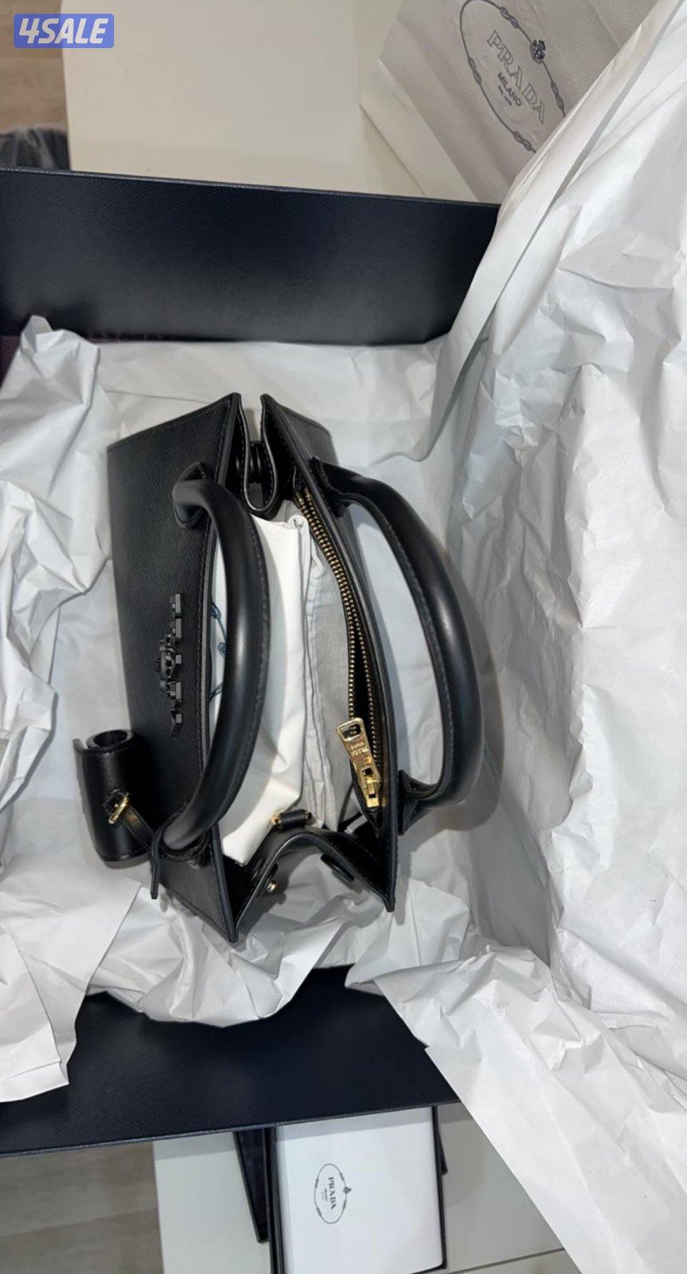 ❤️⚫️PRADA⚫️❤️3