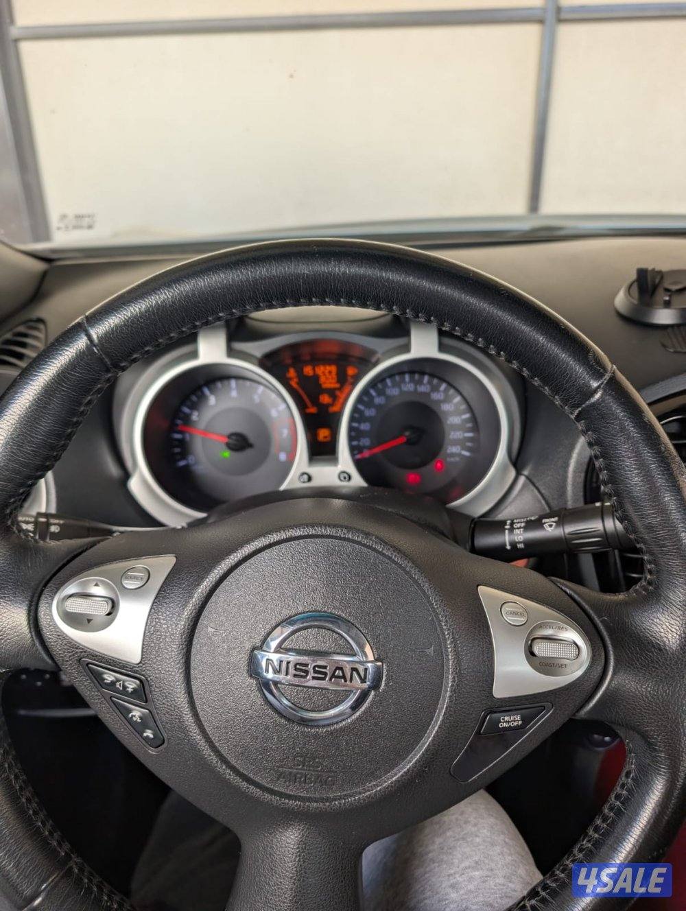 للبيع نيسان4