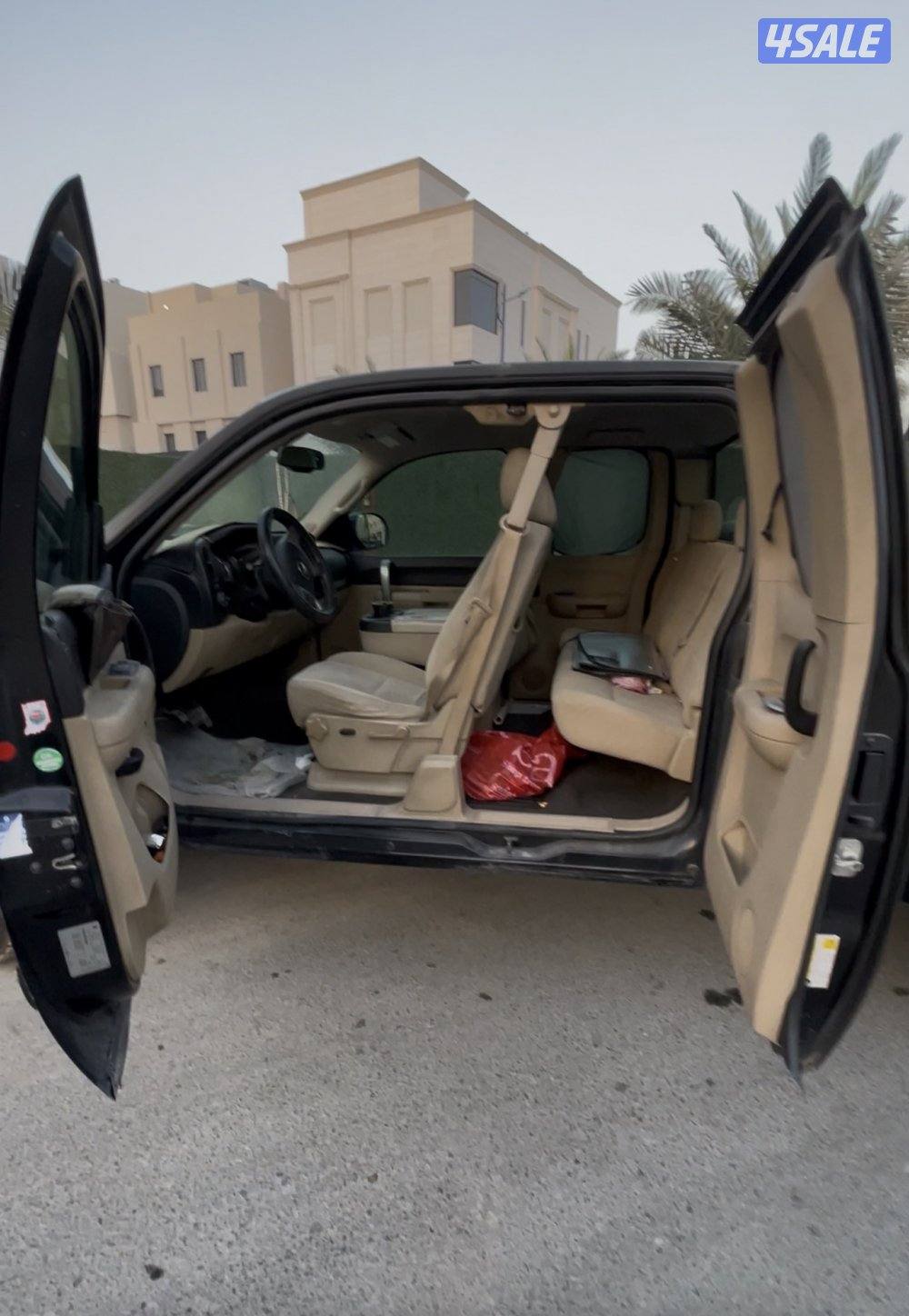 بيعة سريعة سلفرادو موديل 20083