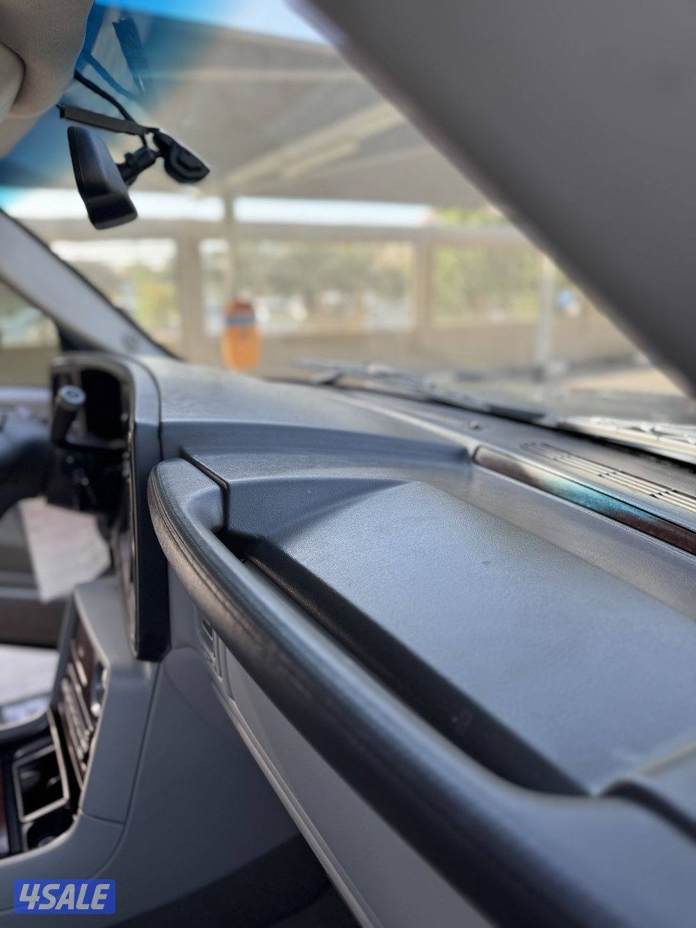 للبيع اسكاليد 2005 شرط الفحص14