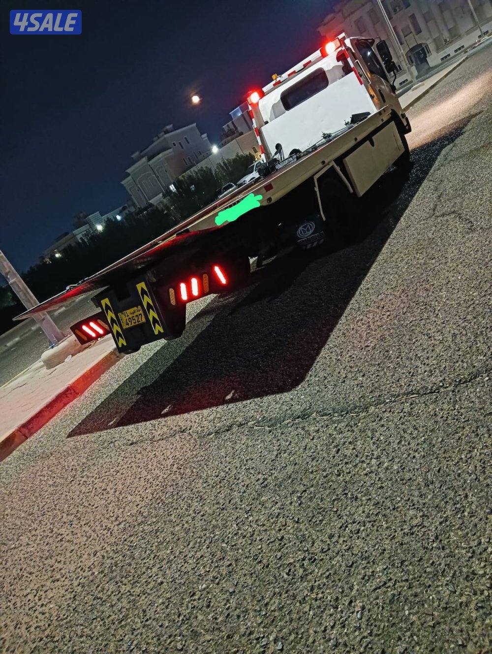 للبيع سطحه ونش سيزو موديل 2014 شرطه فحص2