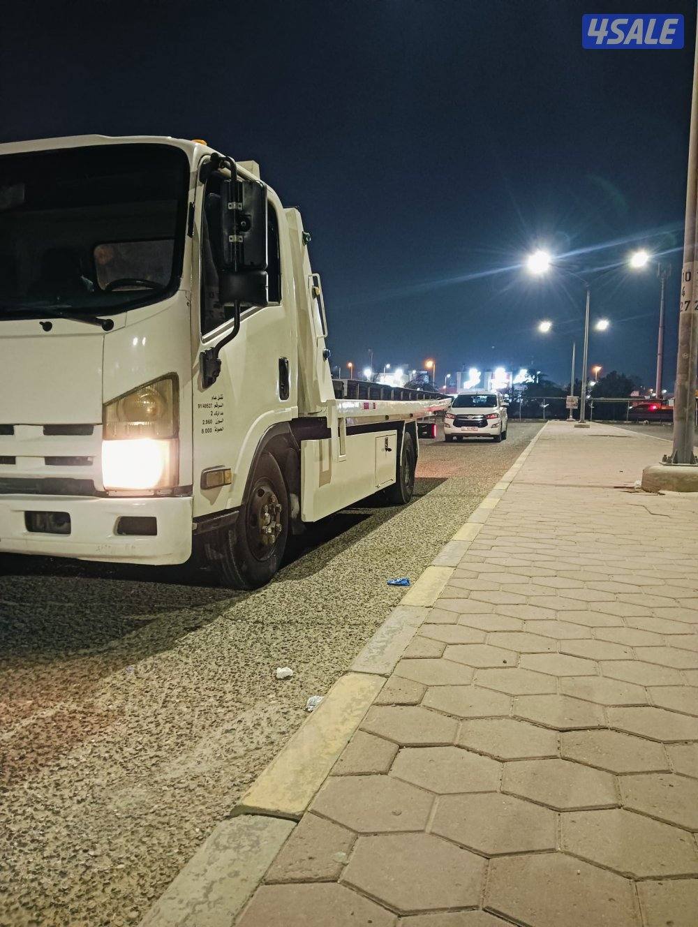 للبيع سطحه ونش سيزو موديل 2014 شرطه فحص3