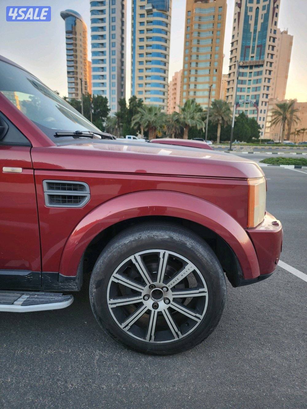 للبيع او بدل لاندروفر - دسكفري LR3 موديل 2009 اعنابي من الداخل جلد بيج7