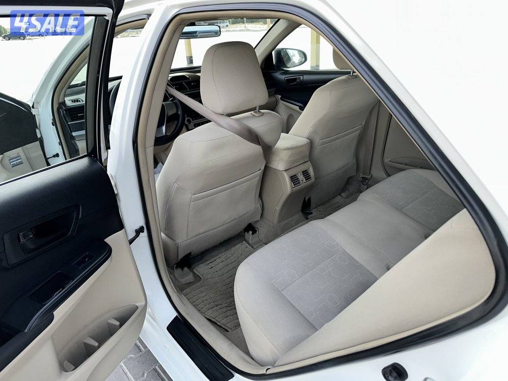 للبيع كامري موديل ٢٠١٥ نضيف جدا7