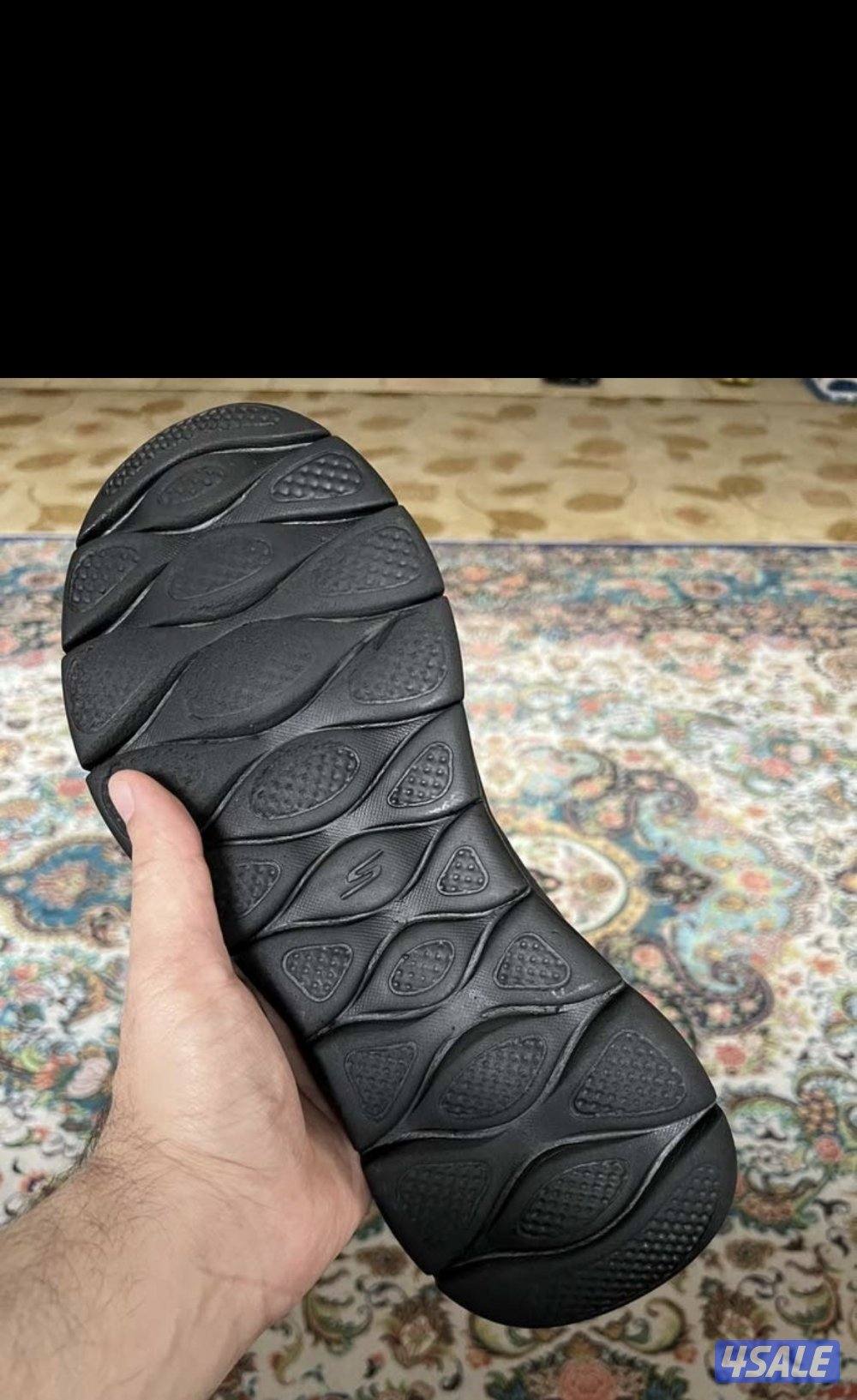 أحذية ماركة ( سكيتشرز ) أصلية1