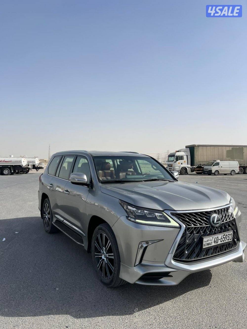 لكزس LX570 الساير 2017 درجه اولى عداد 276 الف5