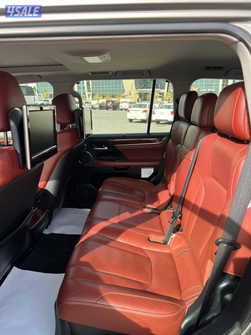 لكزس LX570 الساير 2017 درجه اولى عداد 276 الف8