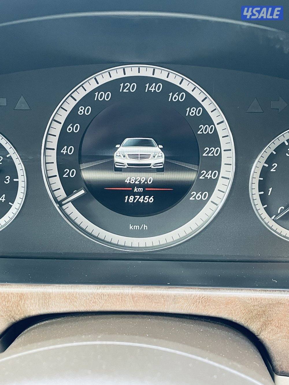 بحاله ممتازة Mercedes E250 وارد الكويت البِشر4