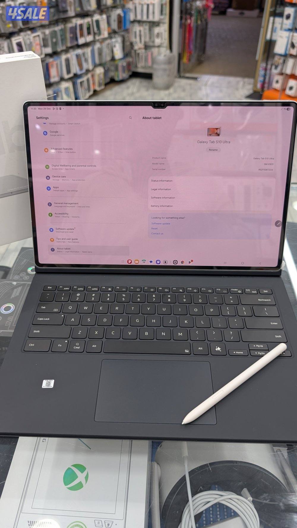 Samsung tab S10 Ultra with keyboard2