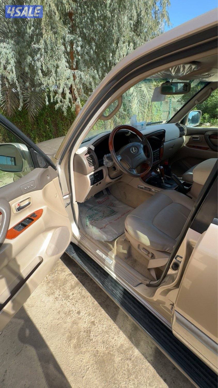 لكزس للبيع1