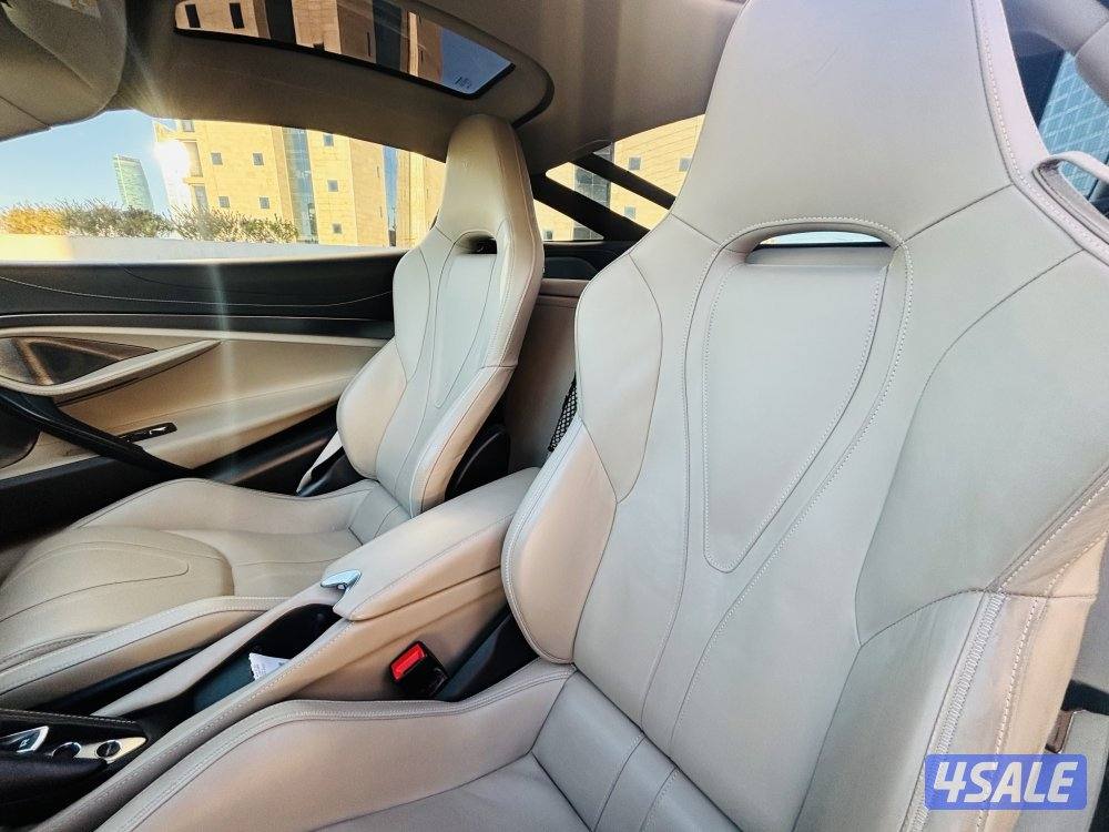 McLaren 720 S model 20195