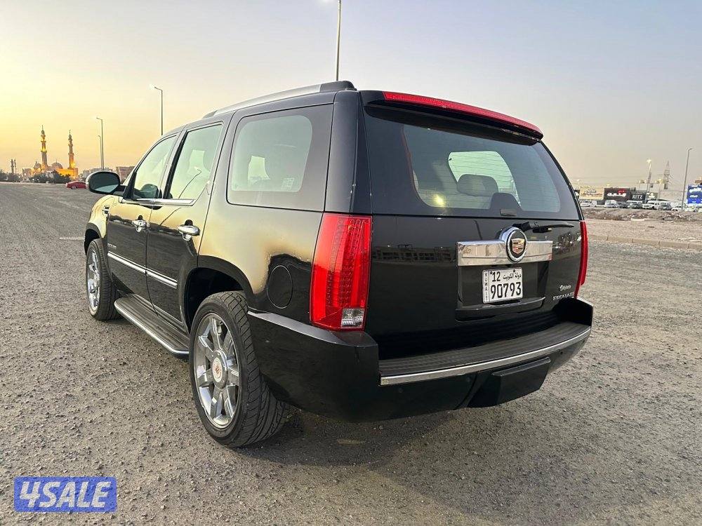 كاديلاك اسكاليد ٢٠١٣ صبغ وكالة الغانم6