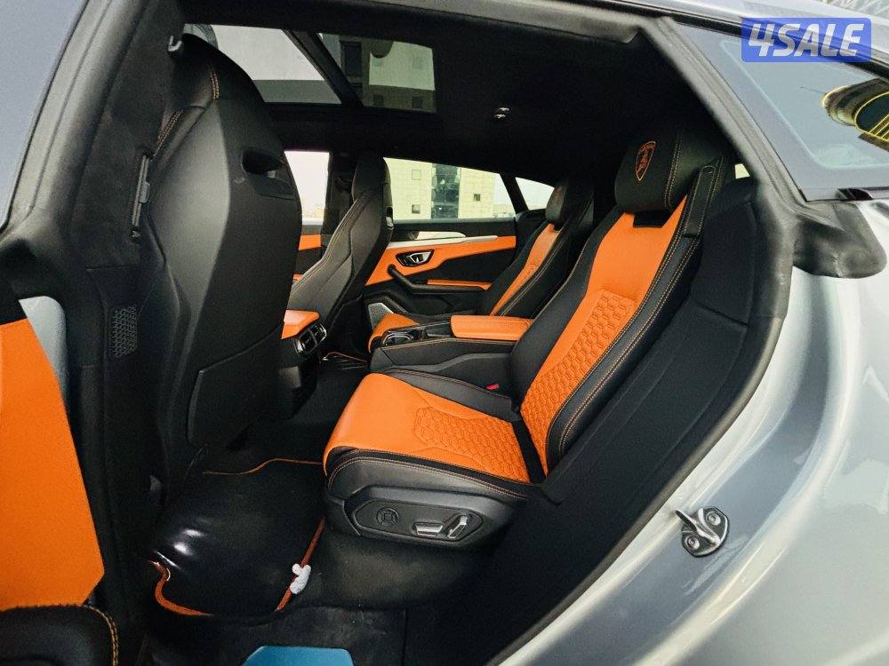 Lamborghini 4x4  Urs SUV model 201913