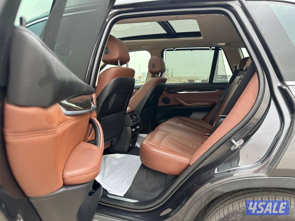 بي ام X5 صبغ وكالة موديل ٢٠١٥  عداد قليل كامل المواصفات5