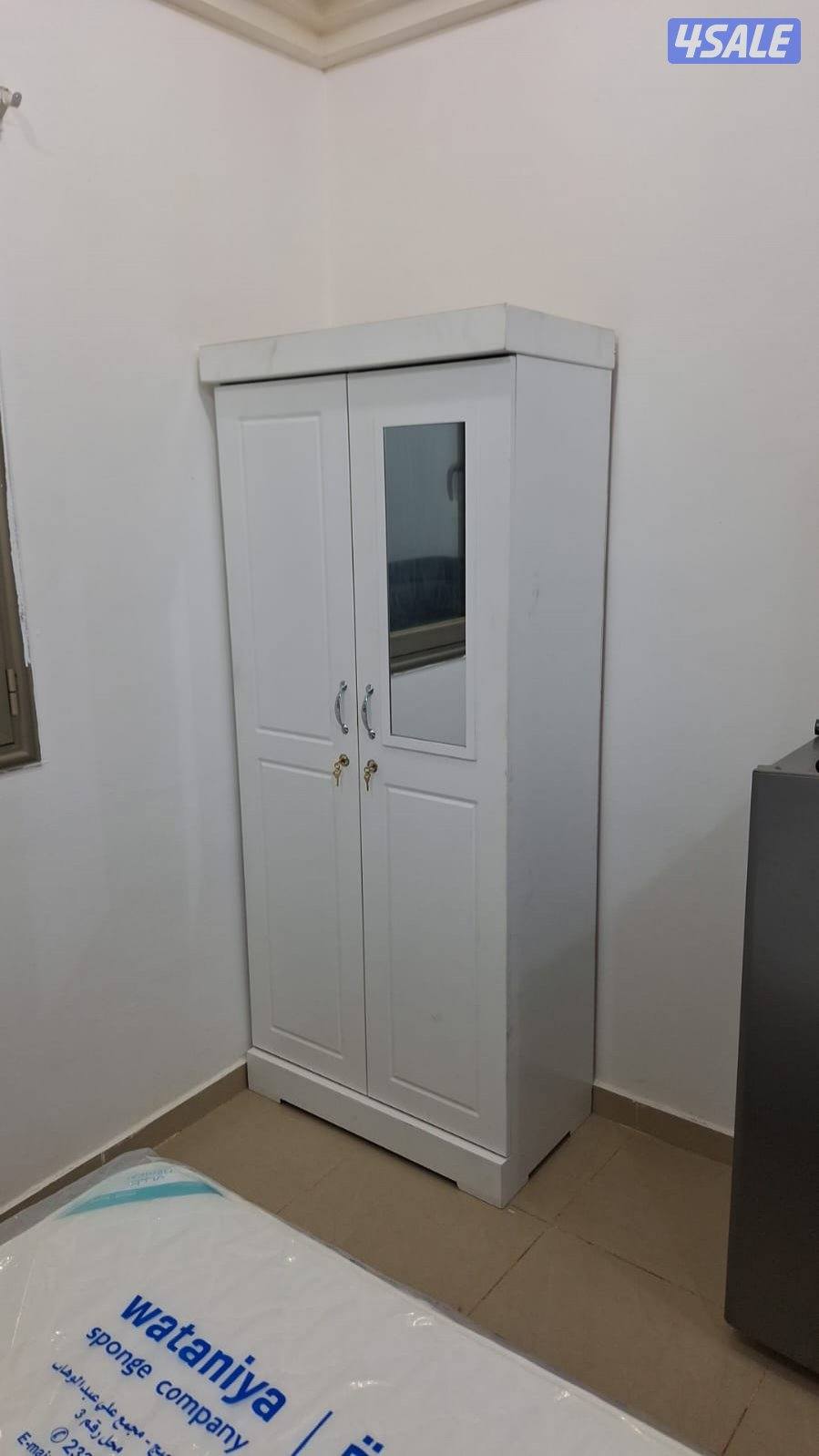 كبتات للبيع ٢ باب ارفف وعلاقة جديد بسعر ٤٥8