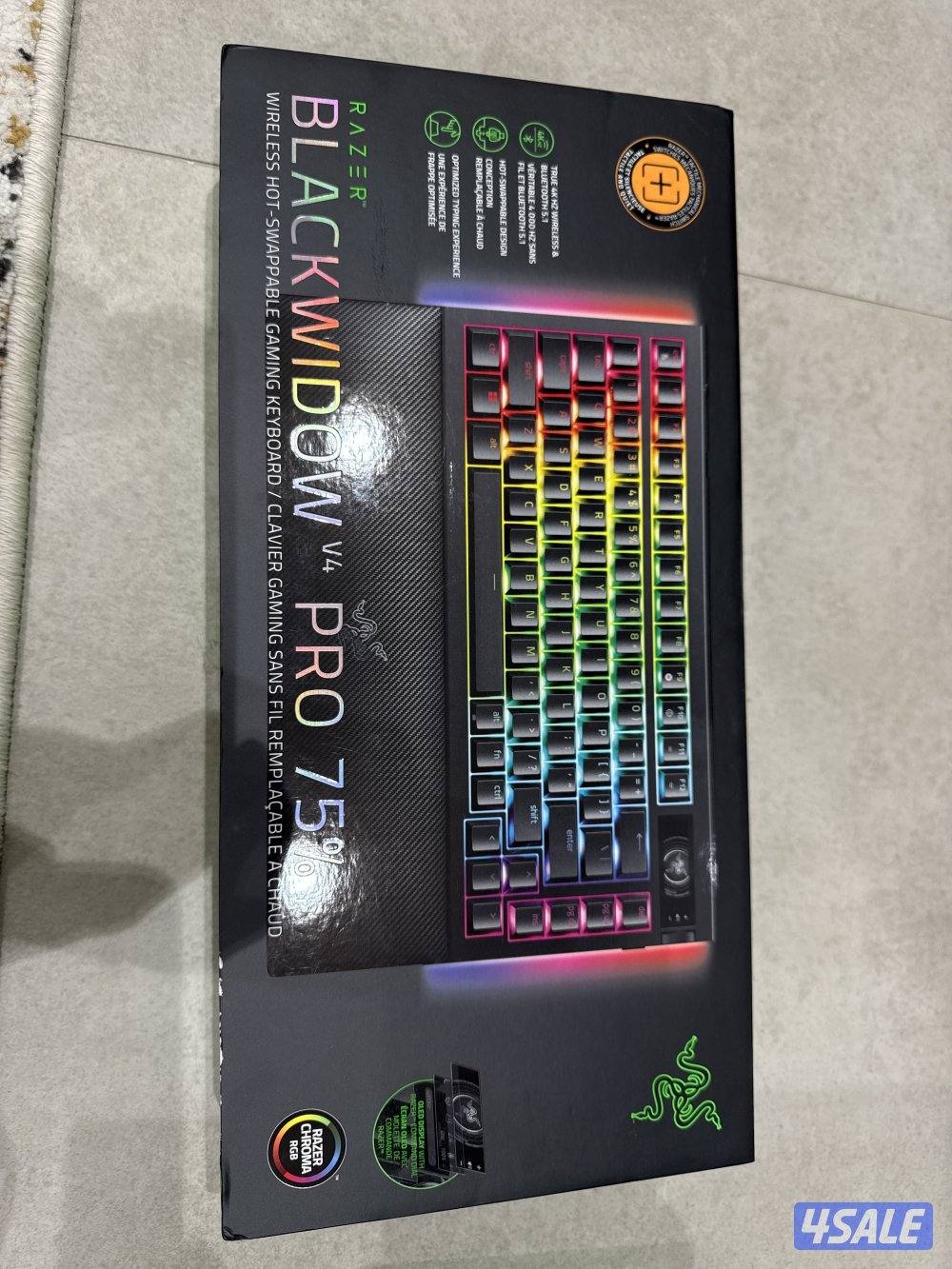 للبيع Razer Blackwidow v4 pro 75% استعمال شهرين ونص0