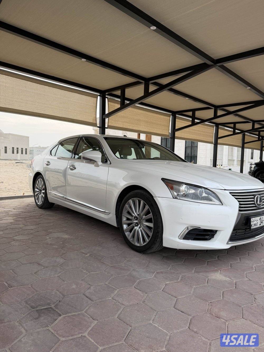 للبيع لكسز 2016ls3