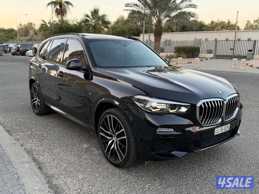 بي ام X5 م 2021 بكج M POWER تحت الكفالة V65