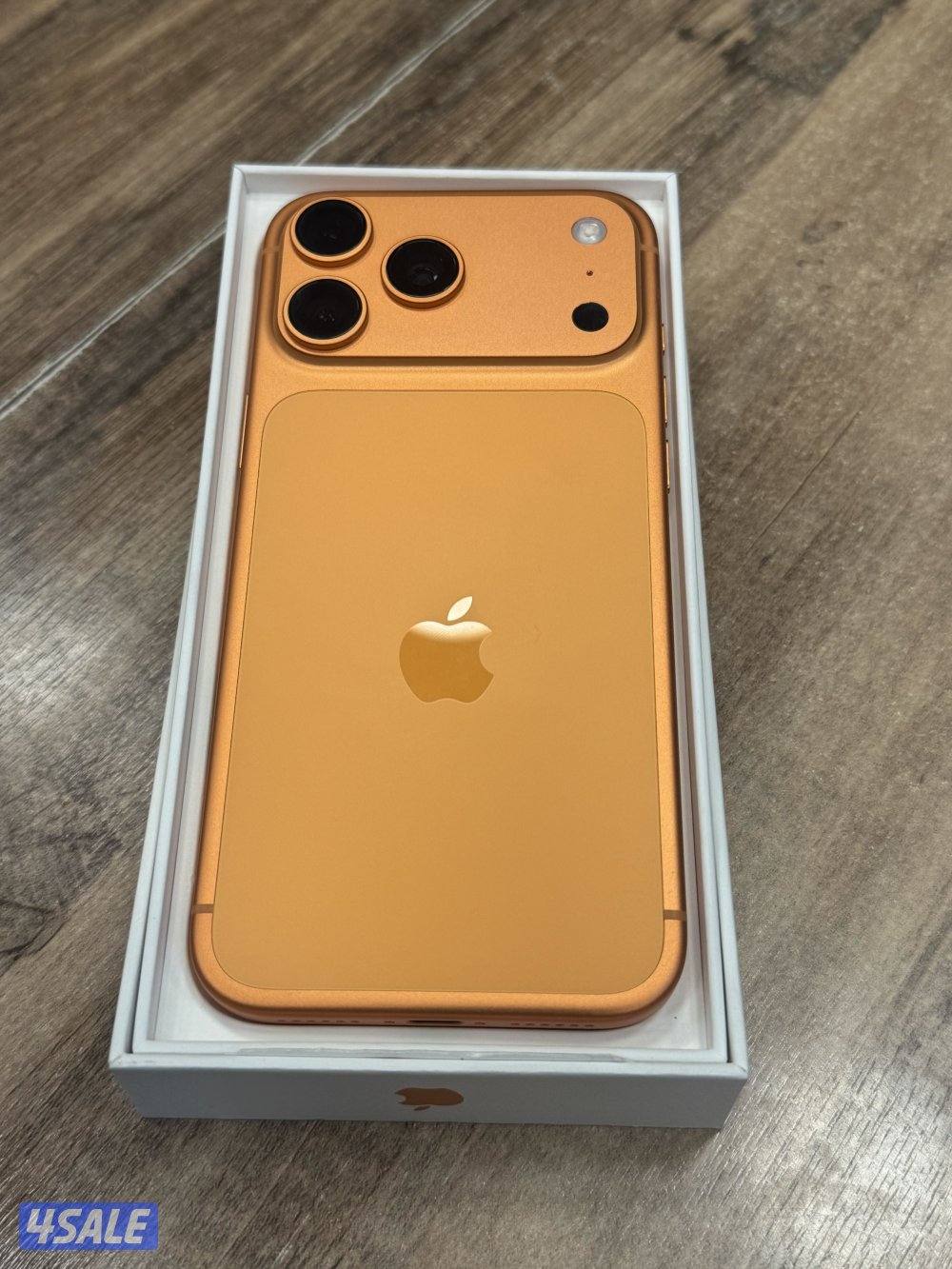 ايفون 17 برو 512 بحالة كالجديد0