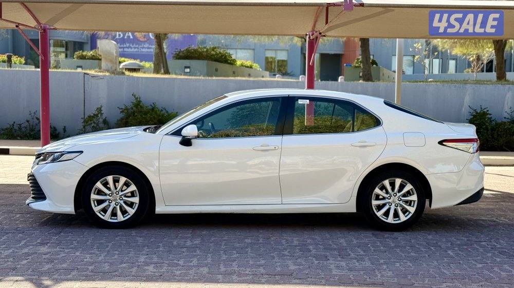 للبيع كامري ٢٠١٩5