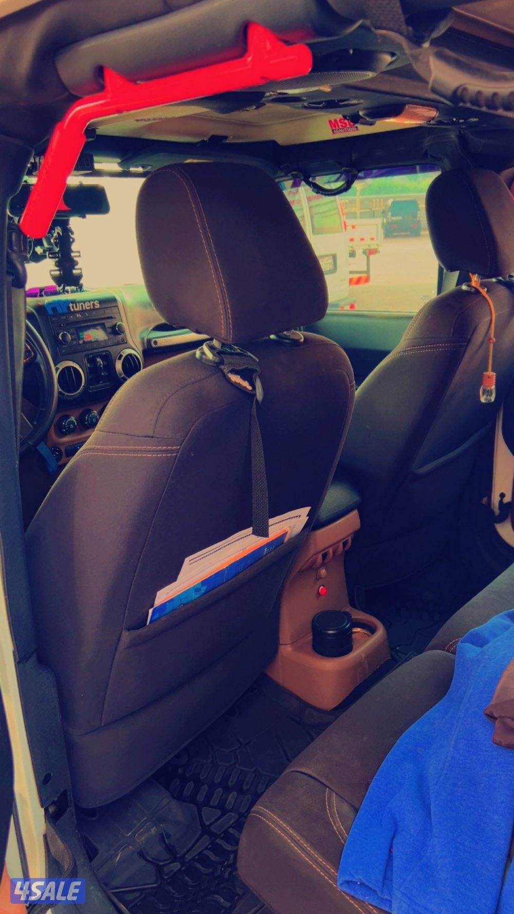 للبيع او البدل رانجلر 2013 شرط الفحص جير مكينه شاصي6