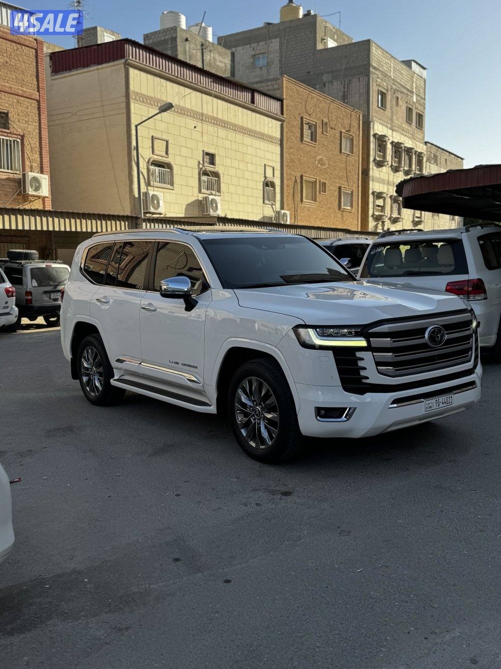 لاندكروزر VXR 2022 صبغ الوكاله ابدرجه الاوله1