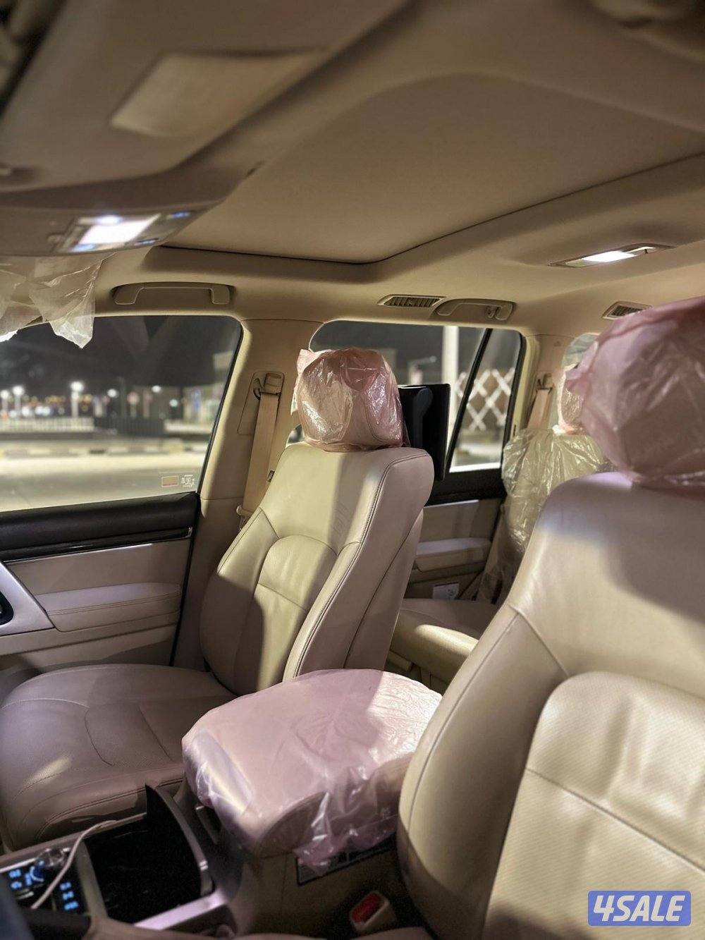 لاند كروزرVXS2