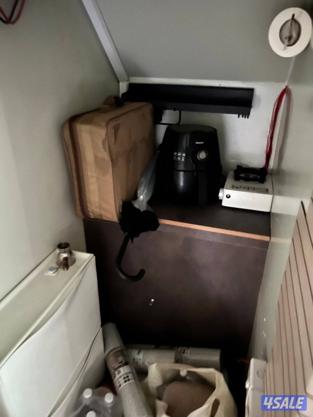 للبيع كرنفال 2024 نظيف جداً1